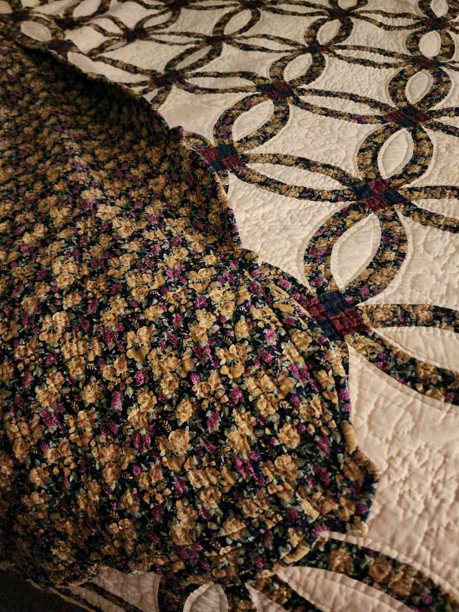 Donna Sharp reversible quilt KING