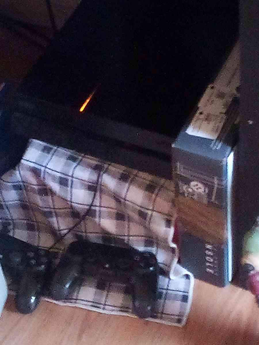 PlayStation 4 - Providence, North Carolina - FleaMarketBay