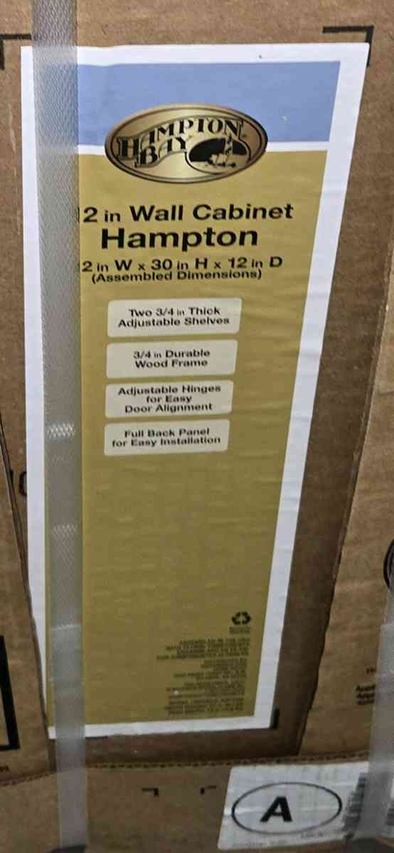 KITCHEN CABINETS - Albany, New York - FleaMarketBay