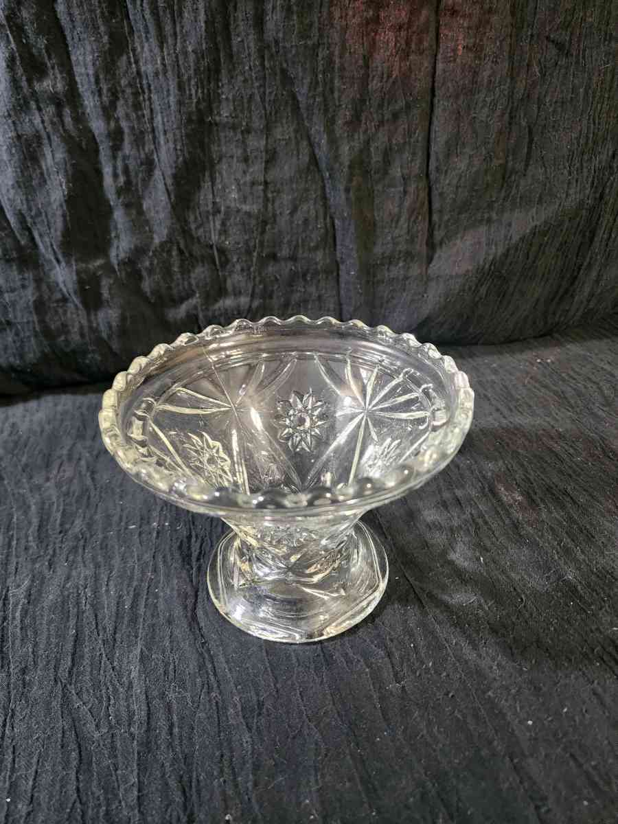 Star of David pedestal bowl - Knoxville, Tennessee - FleaMarketBay