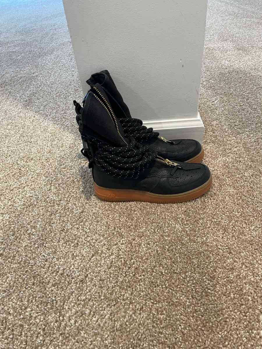 womans Air Force 1s highs
