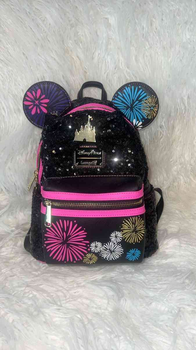 Minnie Mouse Main Attraction Nighttime Fireworks Castle Loun