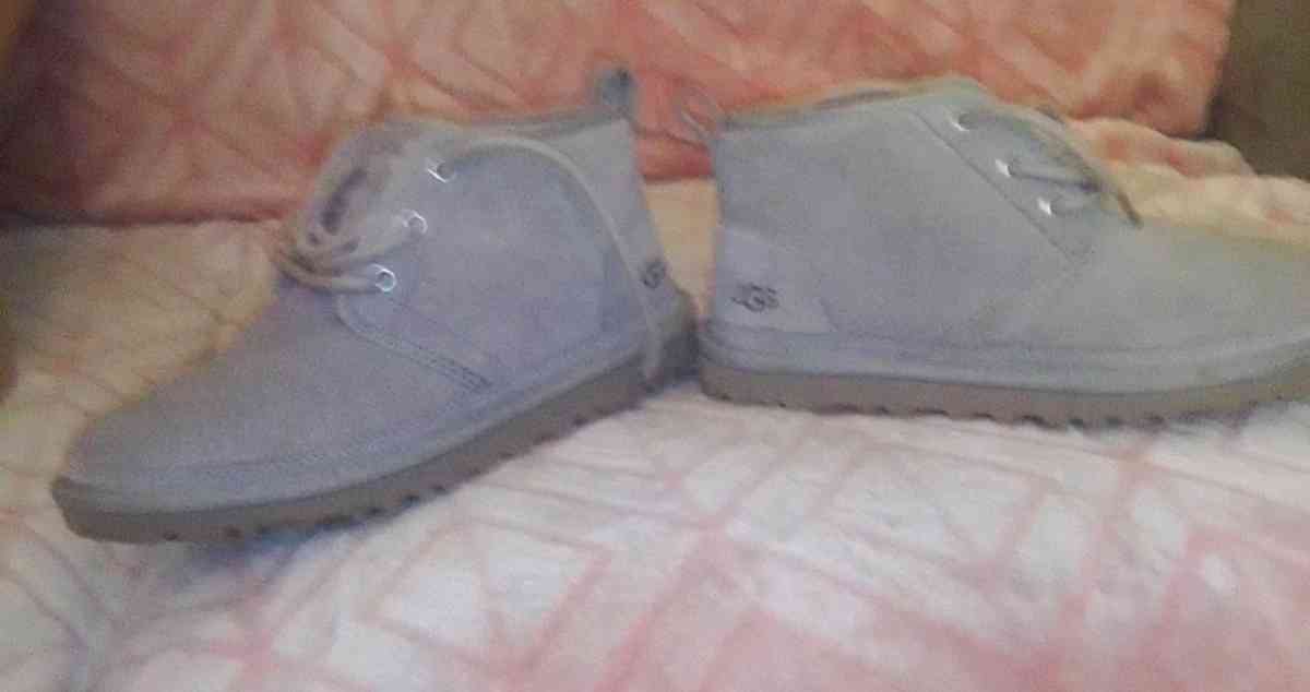 UGG Neumel Womens Boots