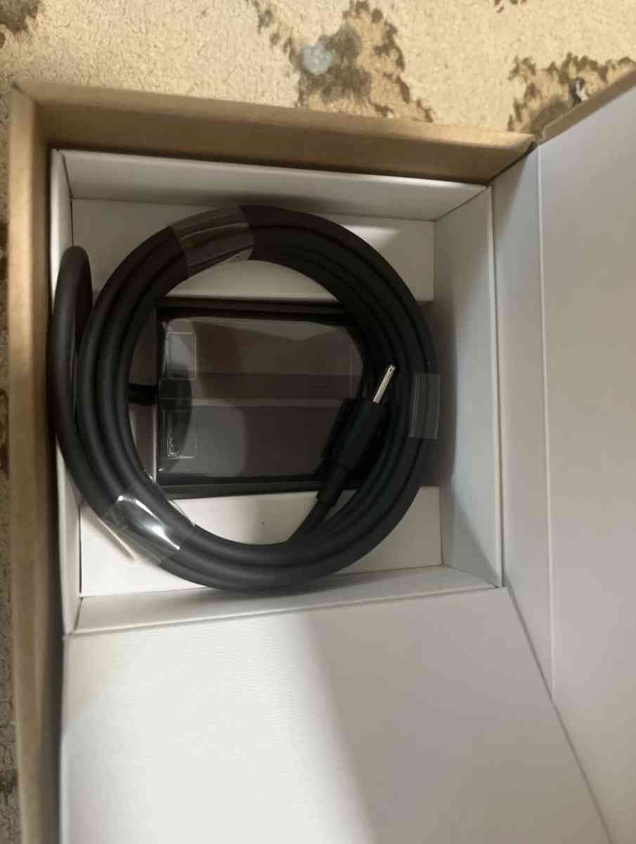 Facebook Portal TV NEED TO SELL - Brooklyn, New York - FleaMarketBay