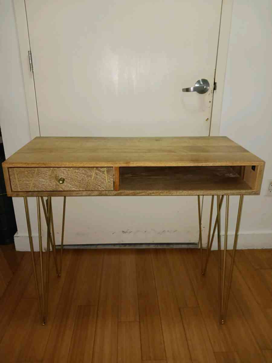 SAFAVIEH Marigold Wood Desk  Gold Legs  Modern  Stylish - Bronx, New York - FleaMarketBay