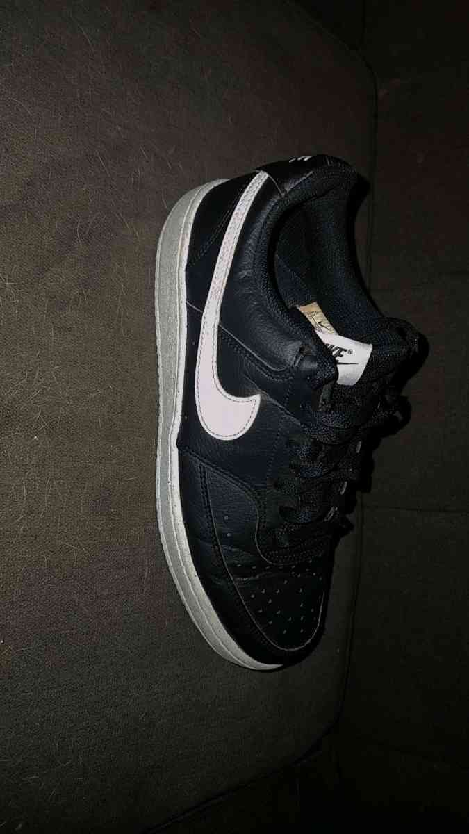 Nike Court Vision Low