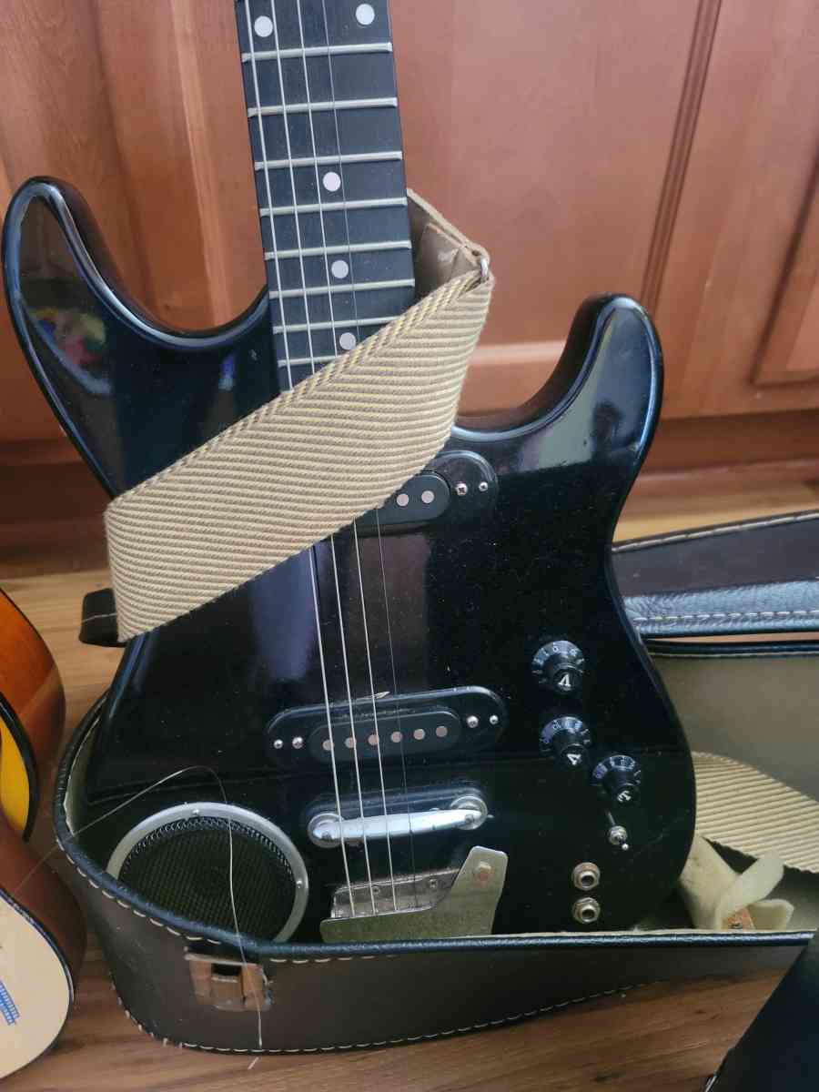 Guitars and Fender amp