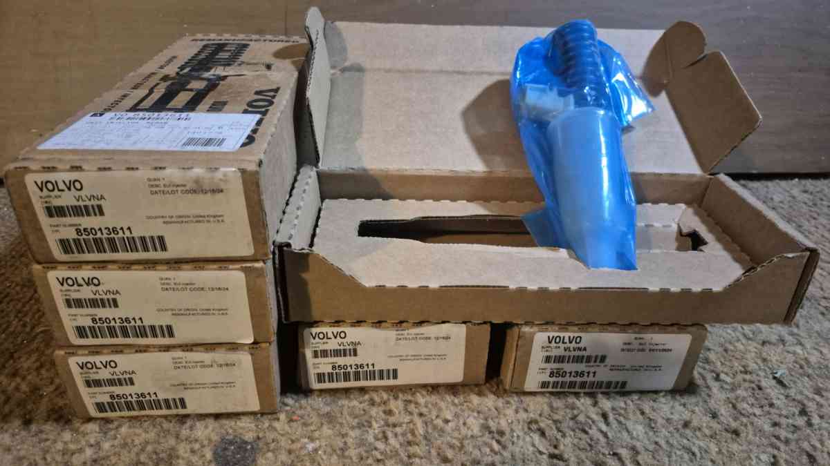 Volvo Mp8 injectors set of 6