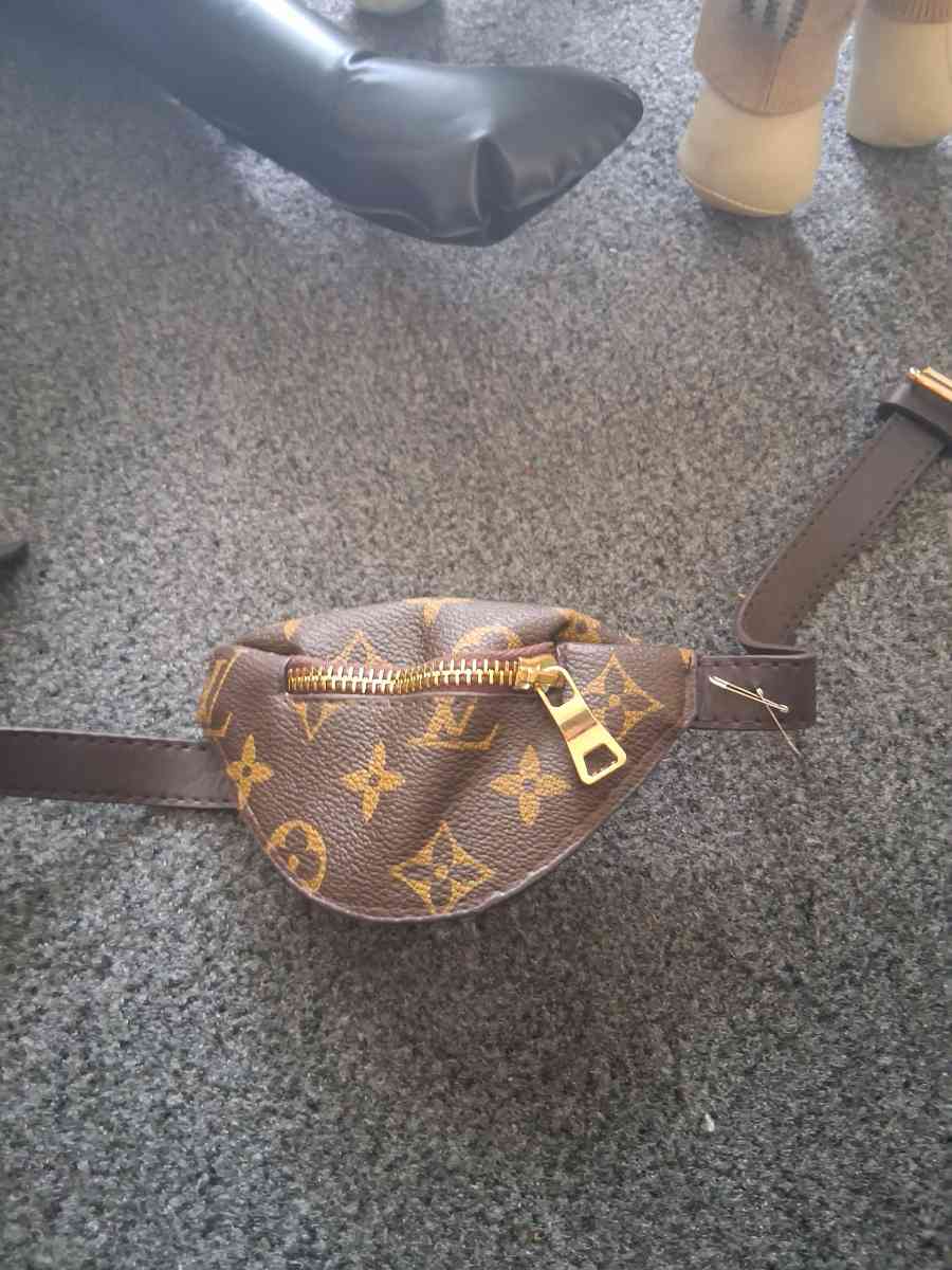 pet cross body bag