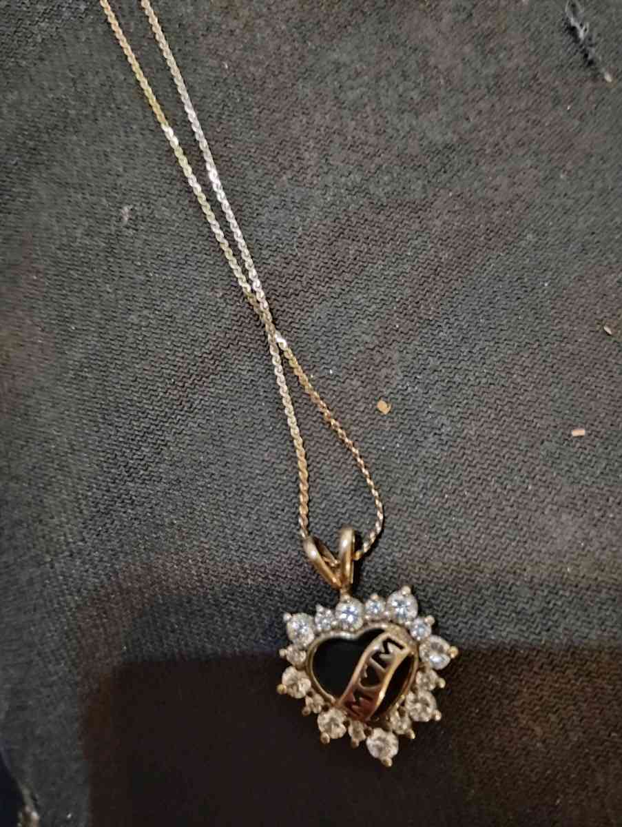moms cz 925 womens neckless - Camden, Michigan - FleaMarketBay