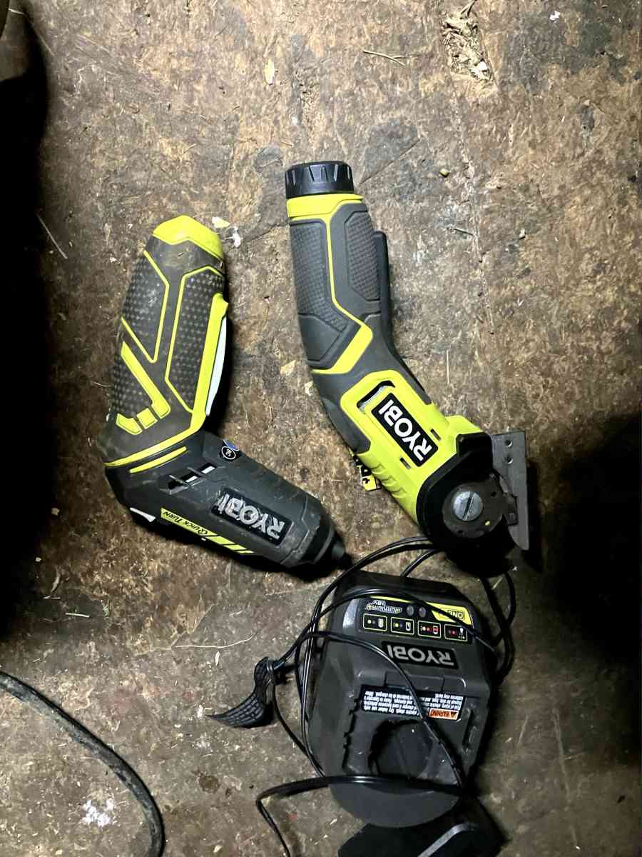 16 pc Ryobi Power Tools