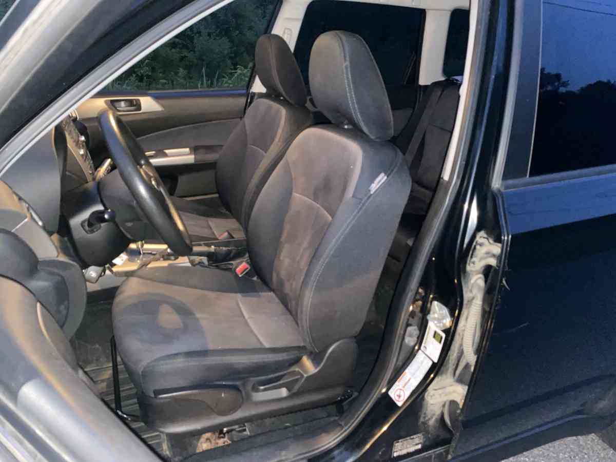 2009 Subaru Forester export 203k clean title beautiful