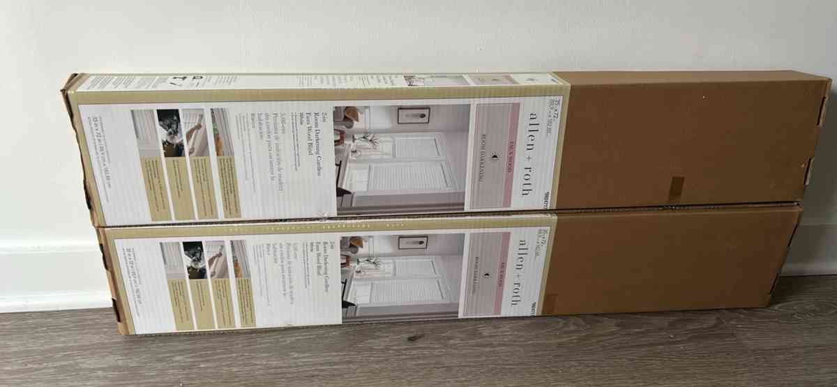 Allen Roth Room Darkening Blinds - Philadelphia, Pennsylvania - FleaMarketBay