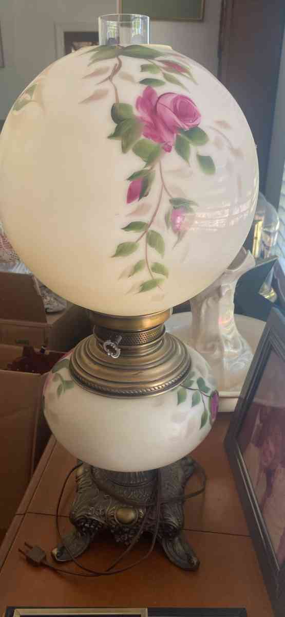 Gone with the wind electric lamp - Marysville, California - FleaMarketBay