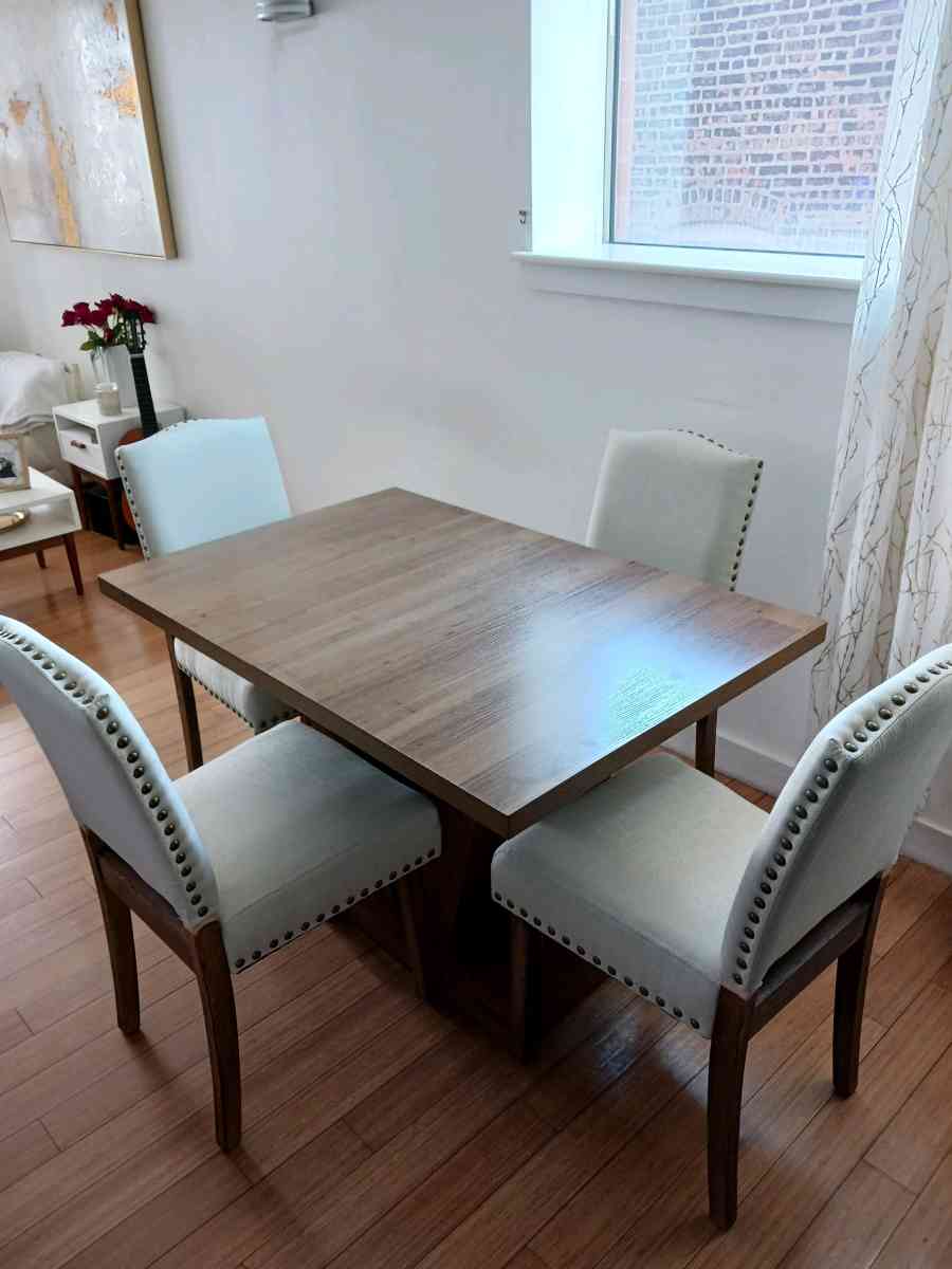 Brand New 4PC Dining Set Bronx Pickup - Bronx, New York - FleaMarketBay