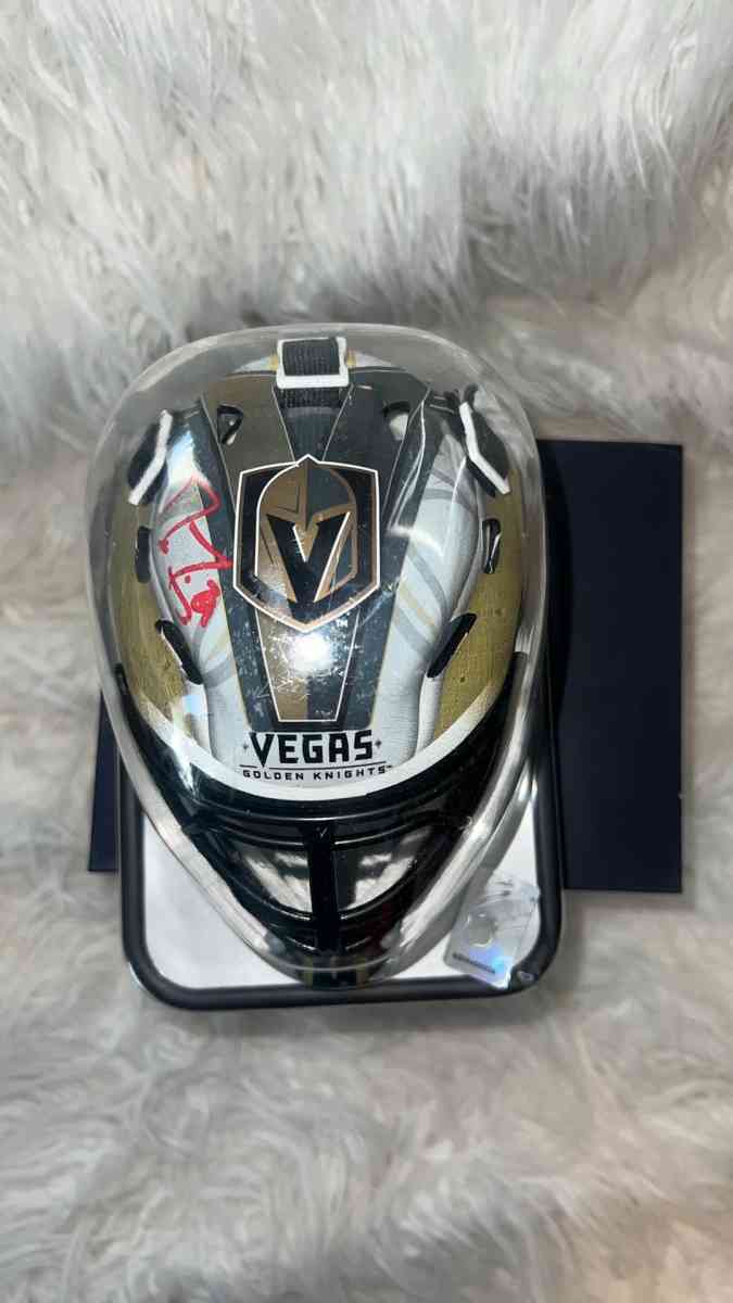New MARCANDRE FLEURY SIGNED VEGAS GOLDEN KNIGHTS Mini Goalie