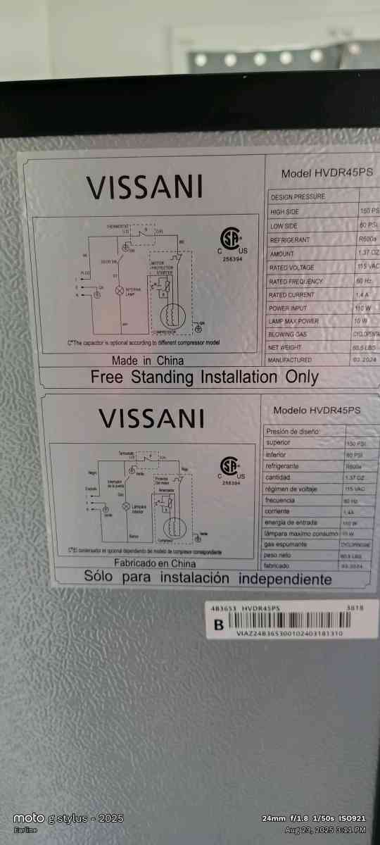 mini fridge - Statesville, North Carolina - FleaMarketBay