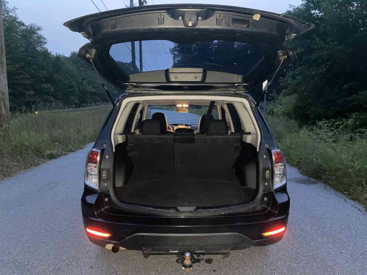 2009 Subaru Forester export 203k clean title beautiful