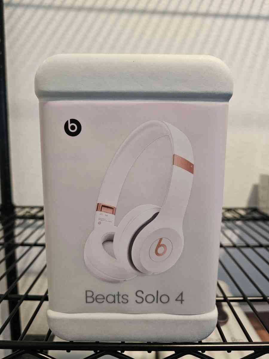 Beats Solo 4