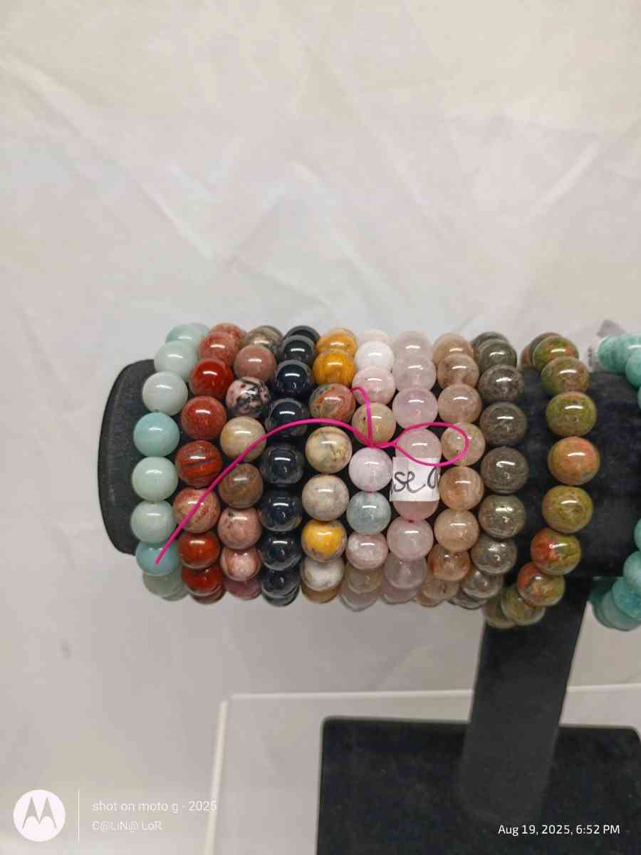 Crystal bracelets - La Crosse, Wisconsin - FleaMarketBay