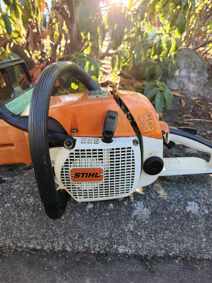 Stihl 028 AV Super Chainsaw - Bremerton, Washington - FleaMarketBay