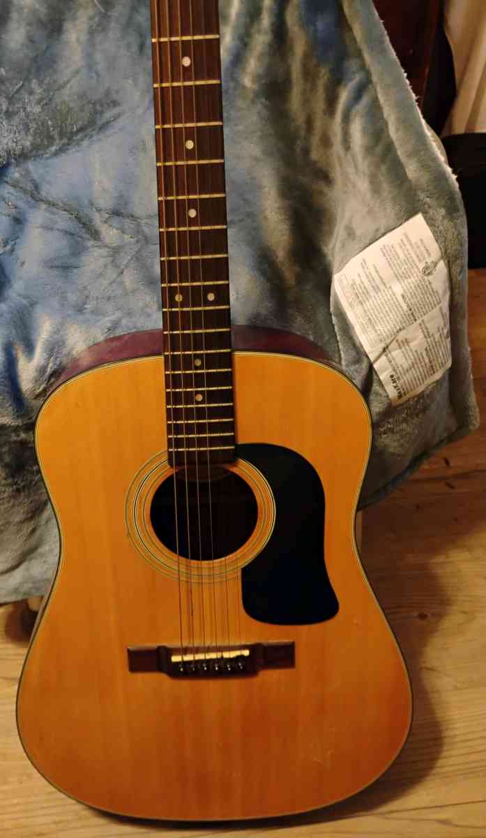 1990 Washburn Acoustic Guitar - Bessemer City, North Carolina - FleaMarketBay
