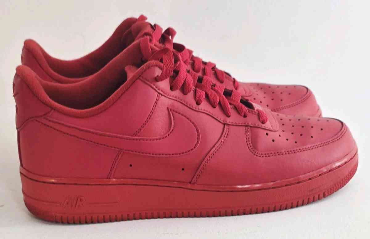 Nike Air Force 1 Low Mens Sneaker Triple Red Size 11