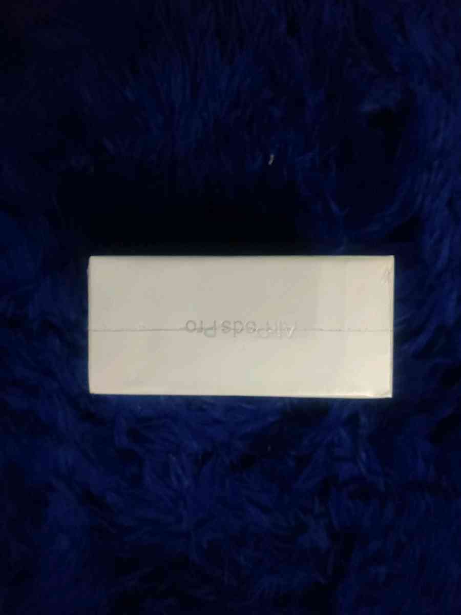 Price can be negotiable AirPods second generation with anc - Gaithersburg, Maryland - FleaMarketBay