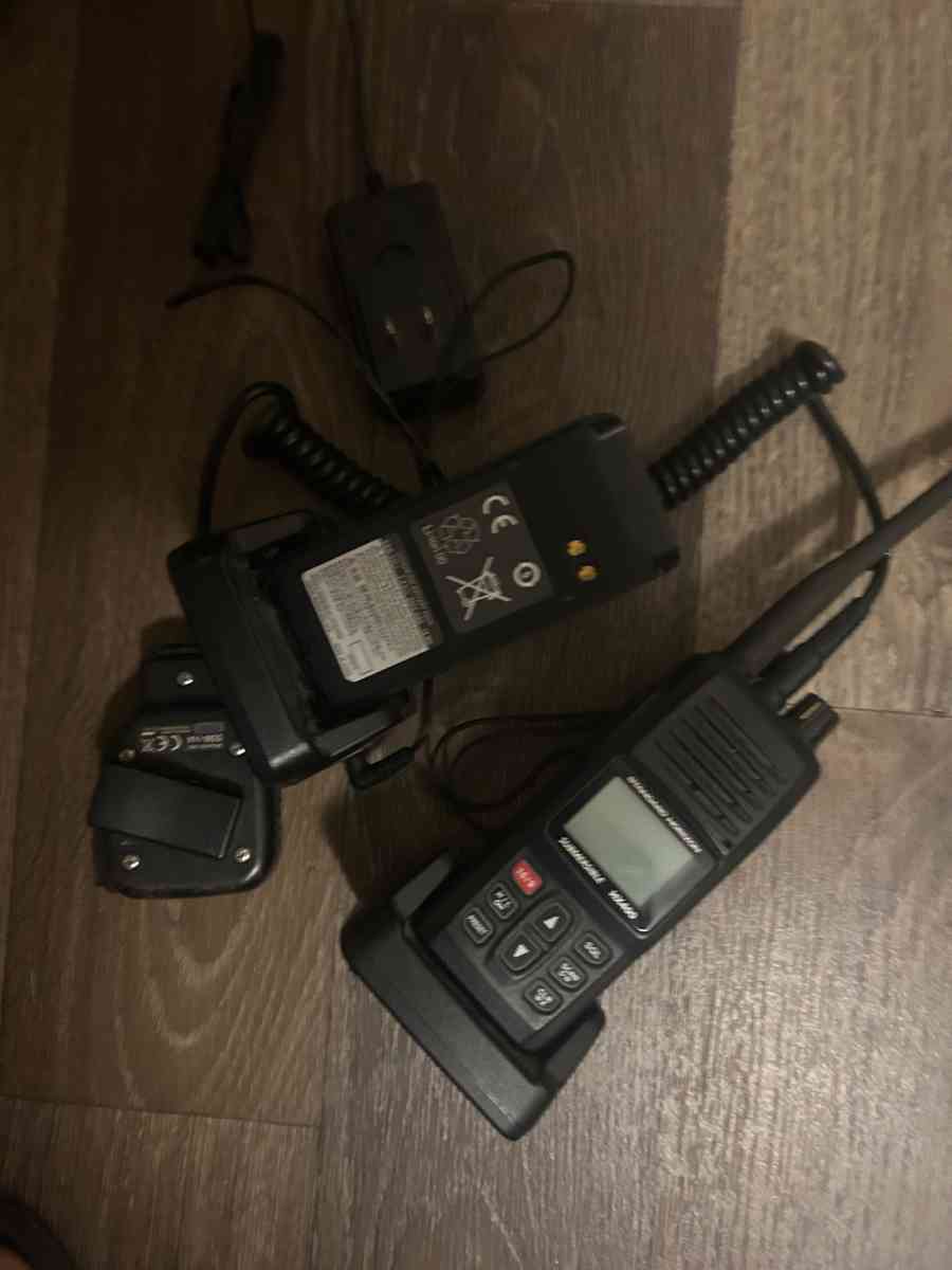 handheld radio - Baton Rouge, Louisiana - FleaMarketBay