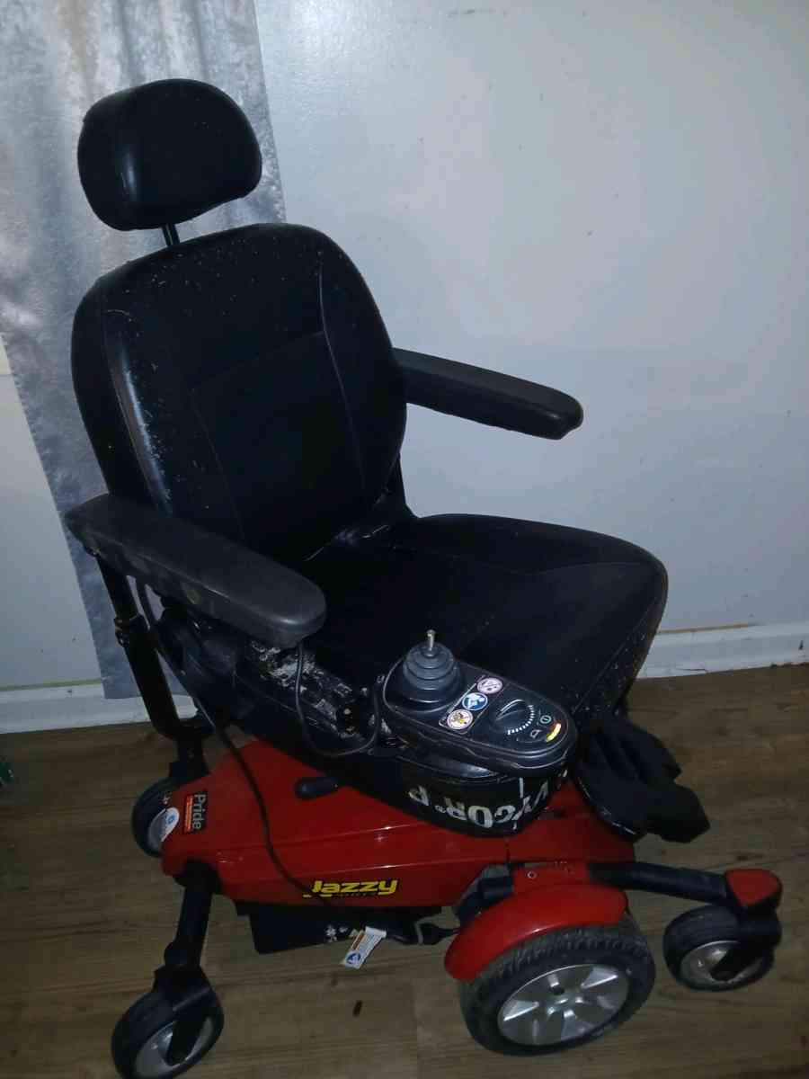 Jazzy wheelchair - Bessemer City, North Carolina - FleaMarketBay