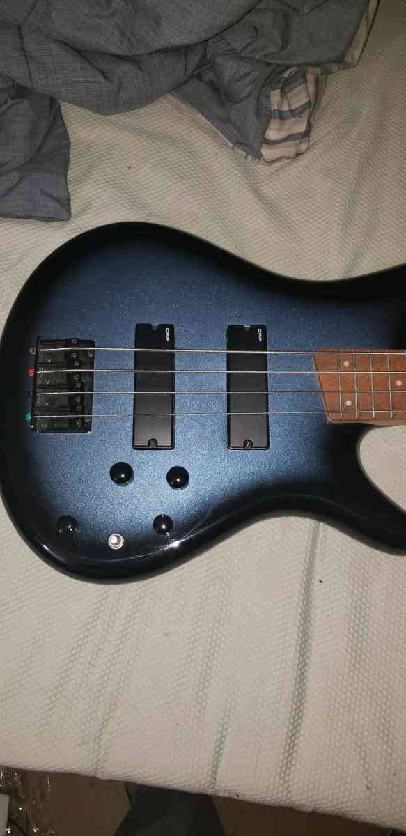 4 string Bass with 100 watt amp