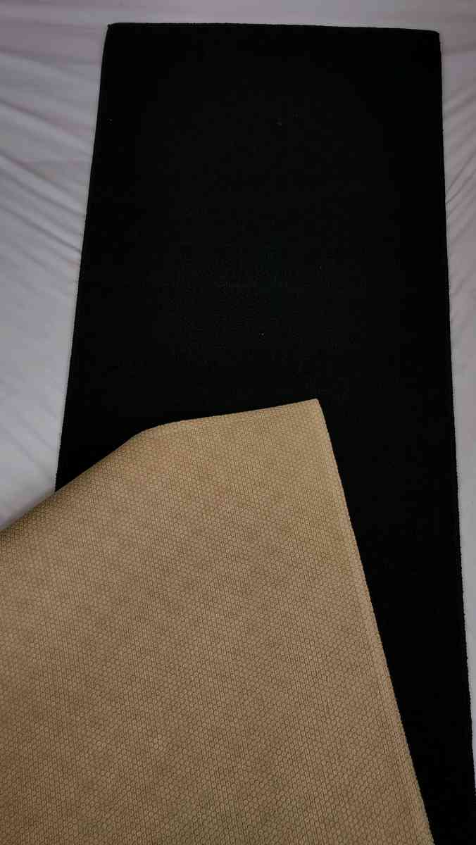 MEDALLION BLACK 2 FT X 8 FT RUNNER RUG