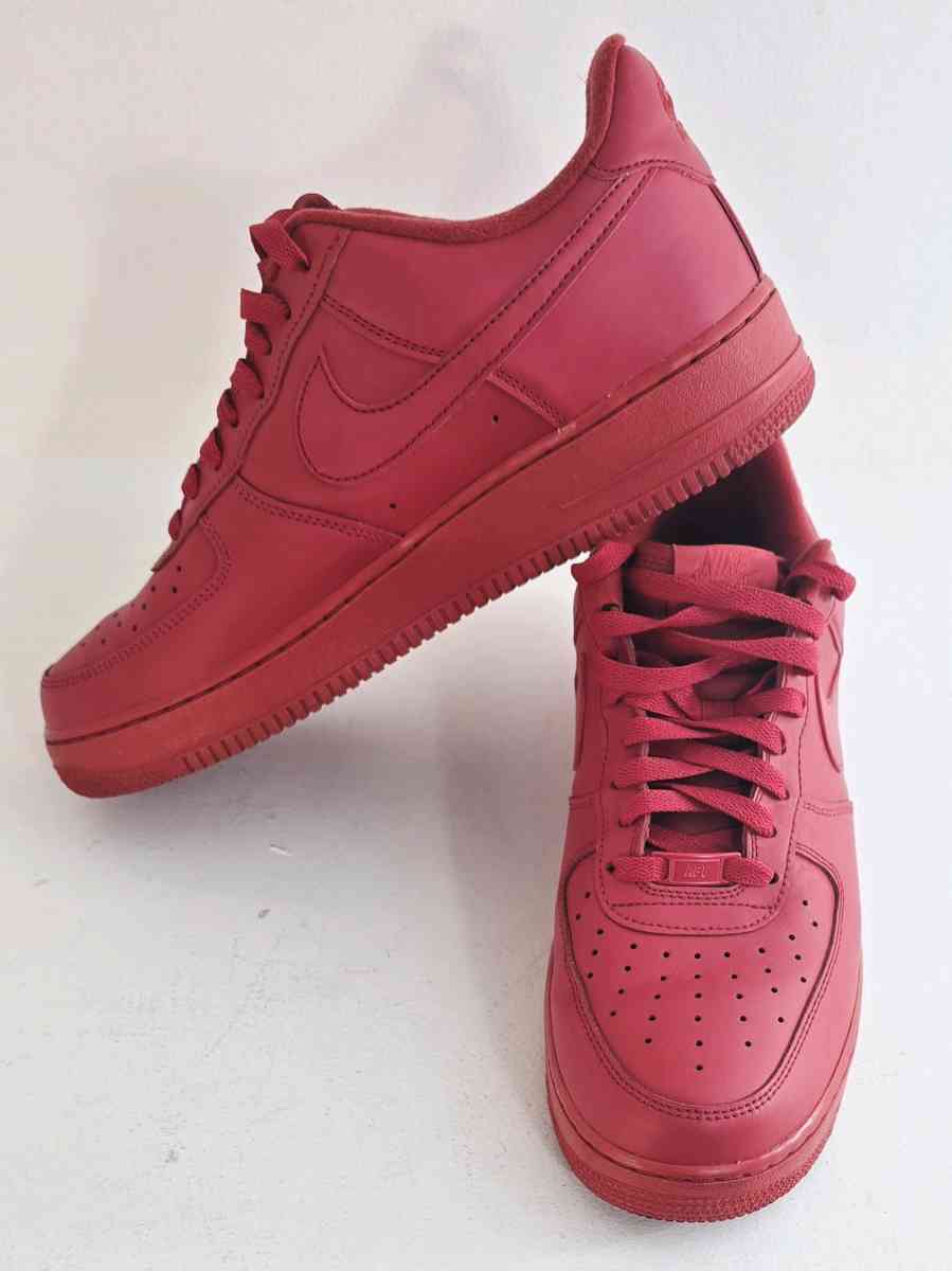 Nike Air Force 1 Low Mens Sneaker Triple Red Size 11