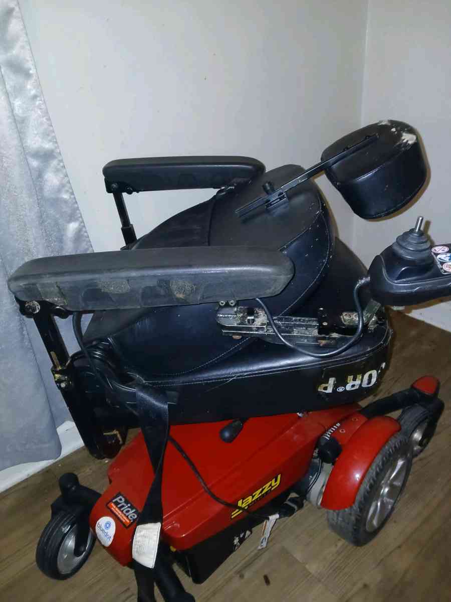 Jazzy wheelchair - Bessemer City, North Carolina - FleaMarketBay