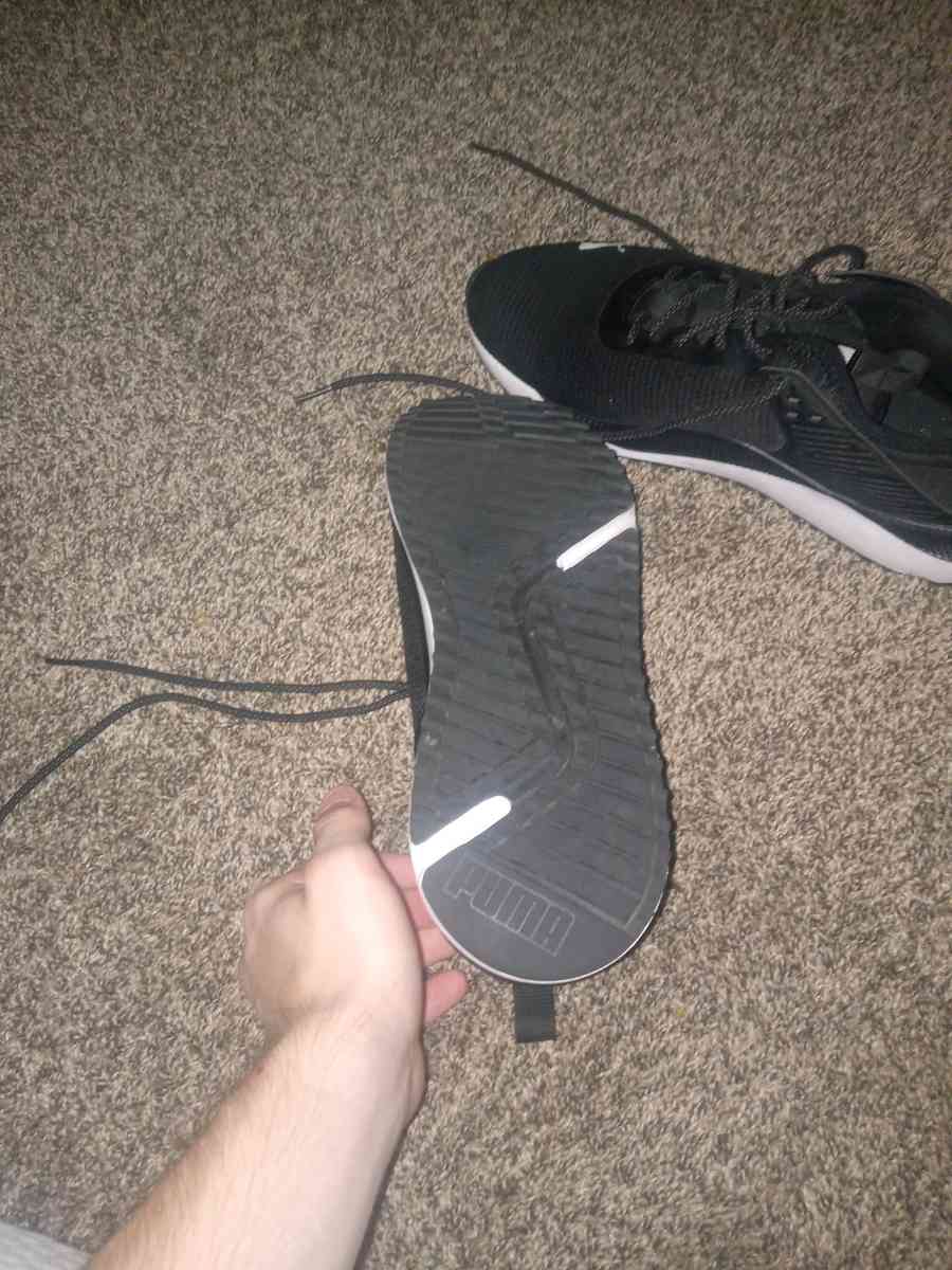 puma running shoes
