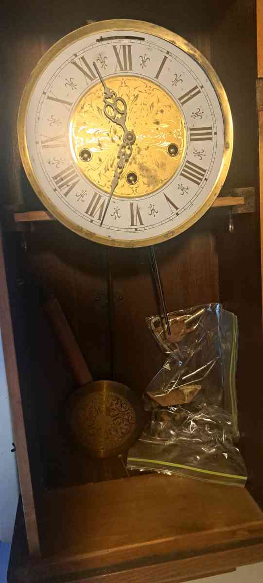 vintage Jauch Westminster Chime Clock - Chula Vista, California - FleaMarketBay