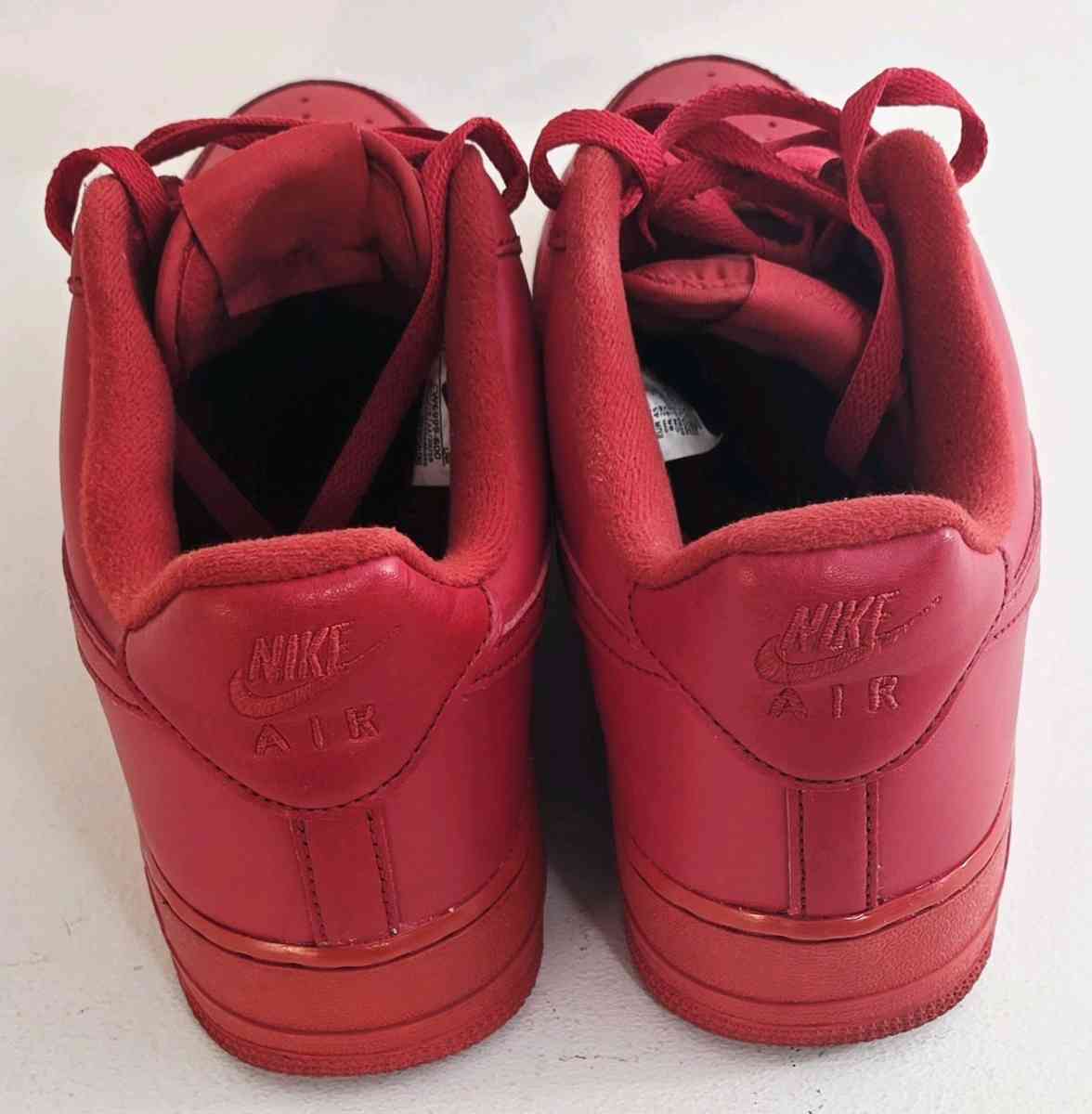 Nike Air Force 1 Low Mens Sneaker Triple Red Size 11
