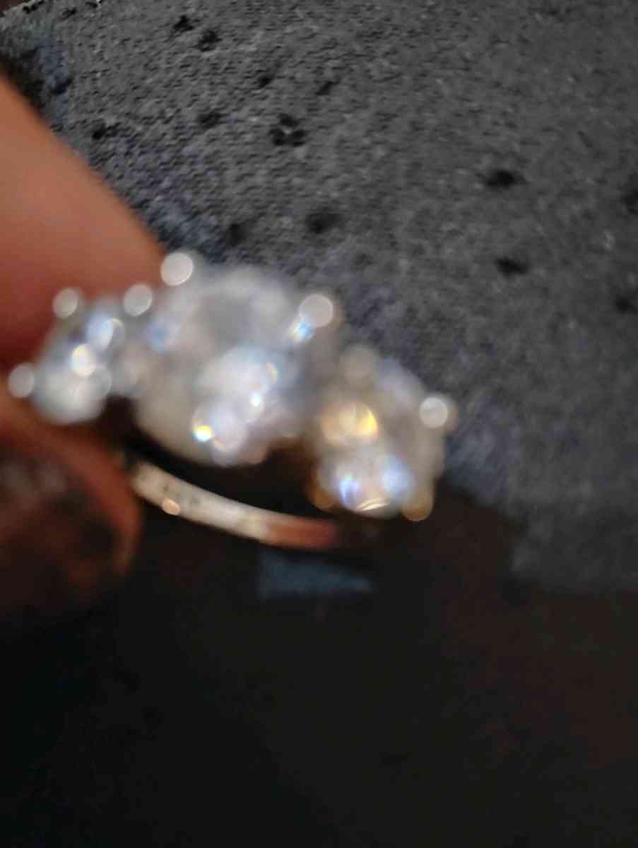 thre stones womens rings D 925 - Camden, Michigan - FleaMarketBay