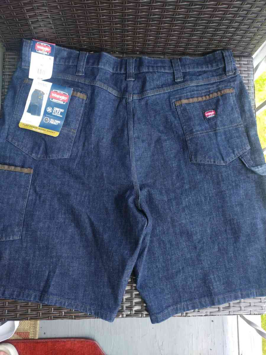 wrangler flex Denim work shorts
