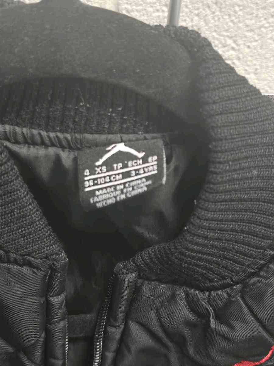 kids jordan JACKET size xs