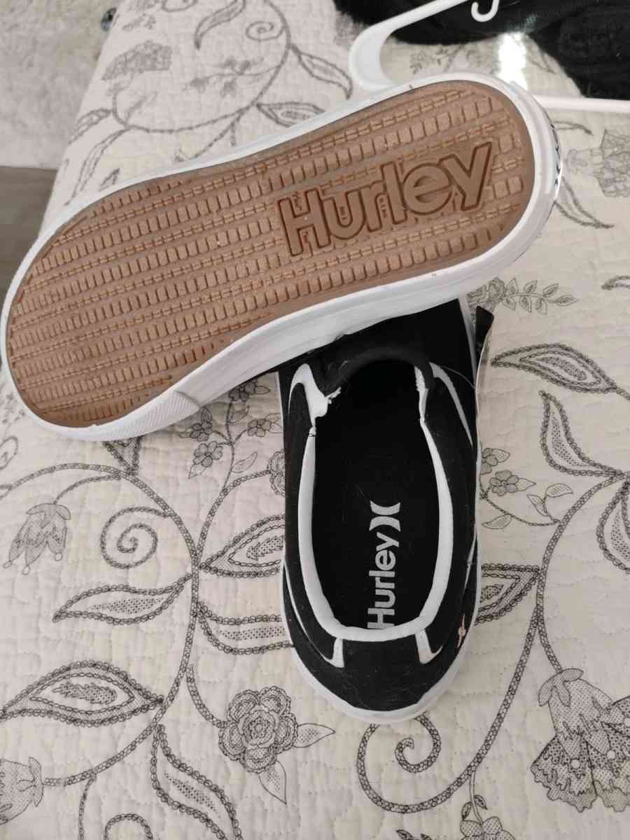 Hurley shoes
