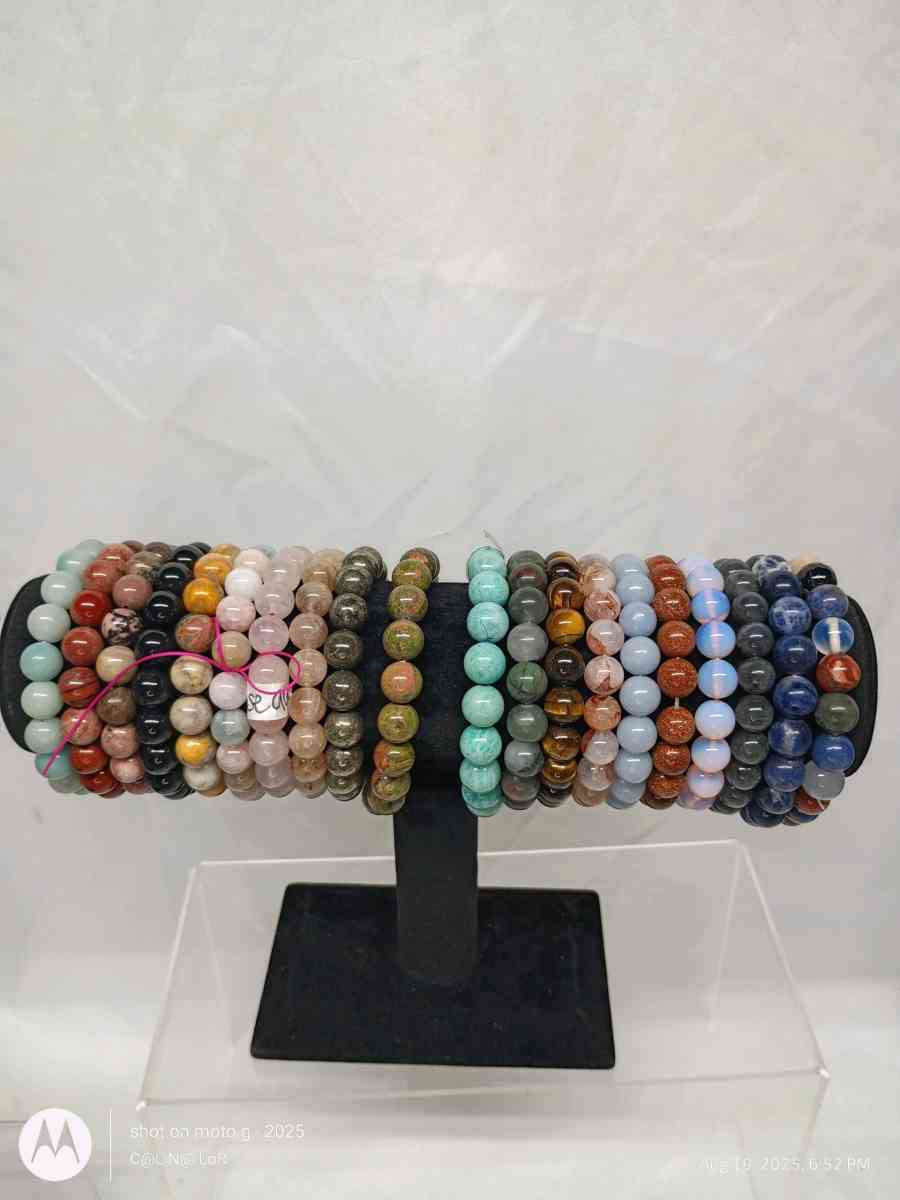 Crystal bracelets - La Crosse, Wisconsin - FleaMarketBay