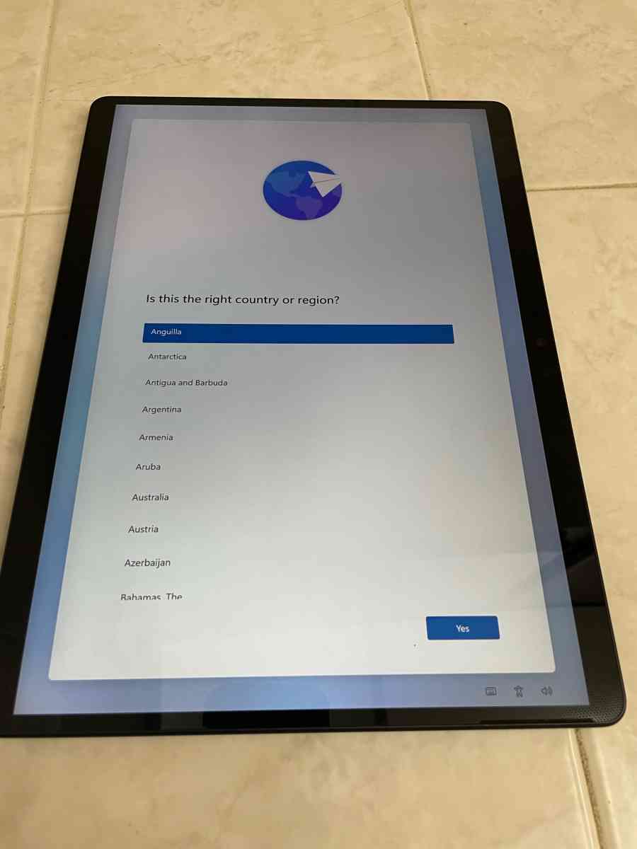 Surface Pro 6 Laptop Tablet - West Palm Beach, Florida - FleaMarketBay