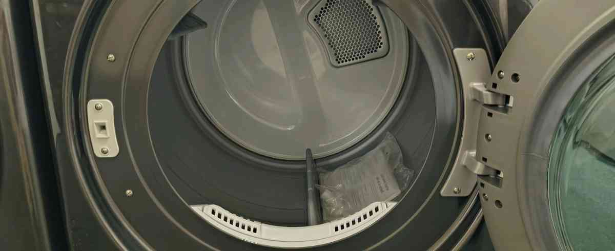 LG Elite Platinum Stainless FrontLoad Washer  New Scratch  D - New Castle, Pennsylvania - FleaMarketBay