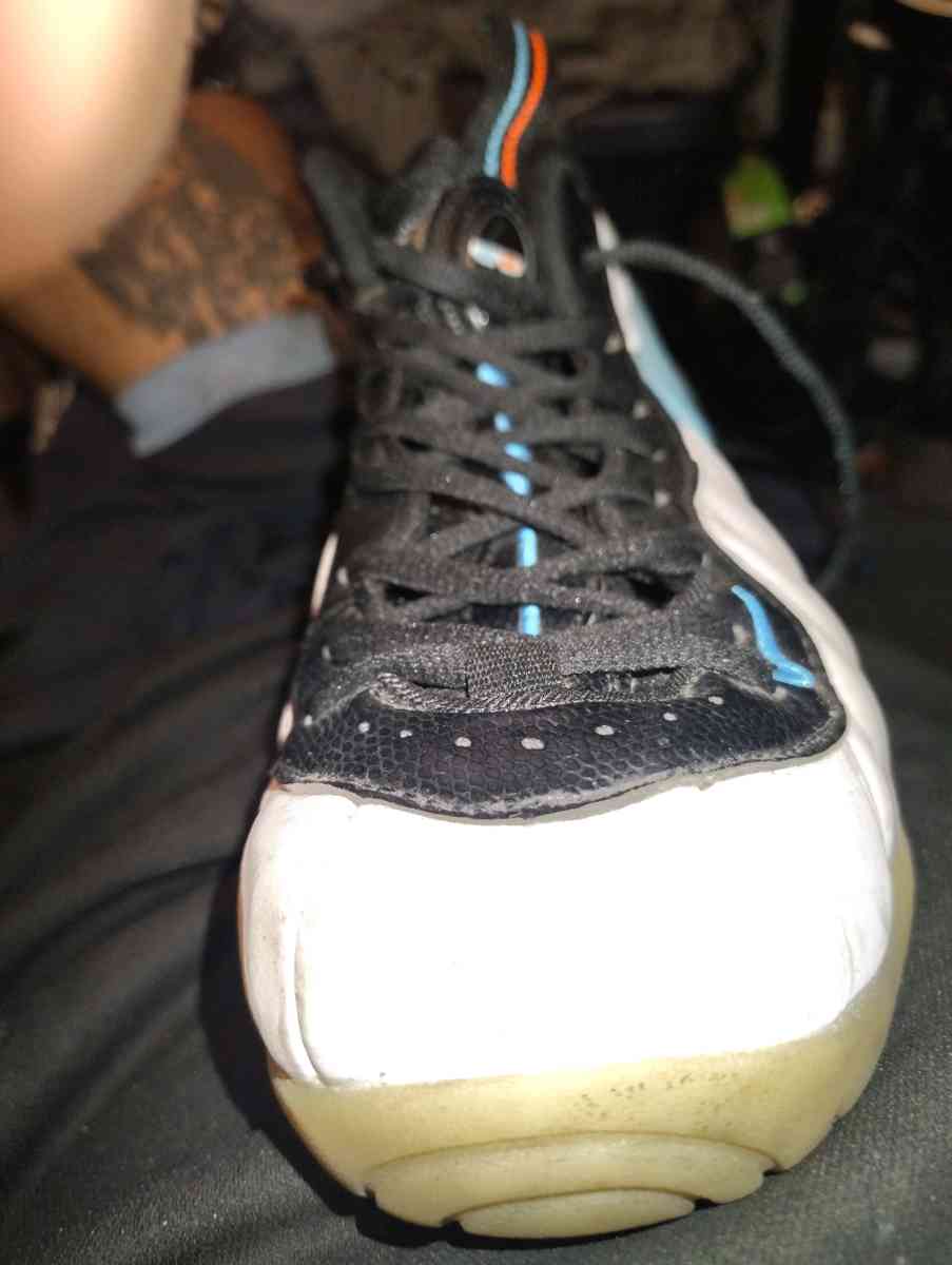 Foamposites size 11 mens great condition