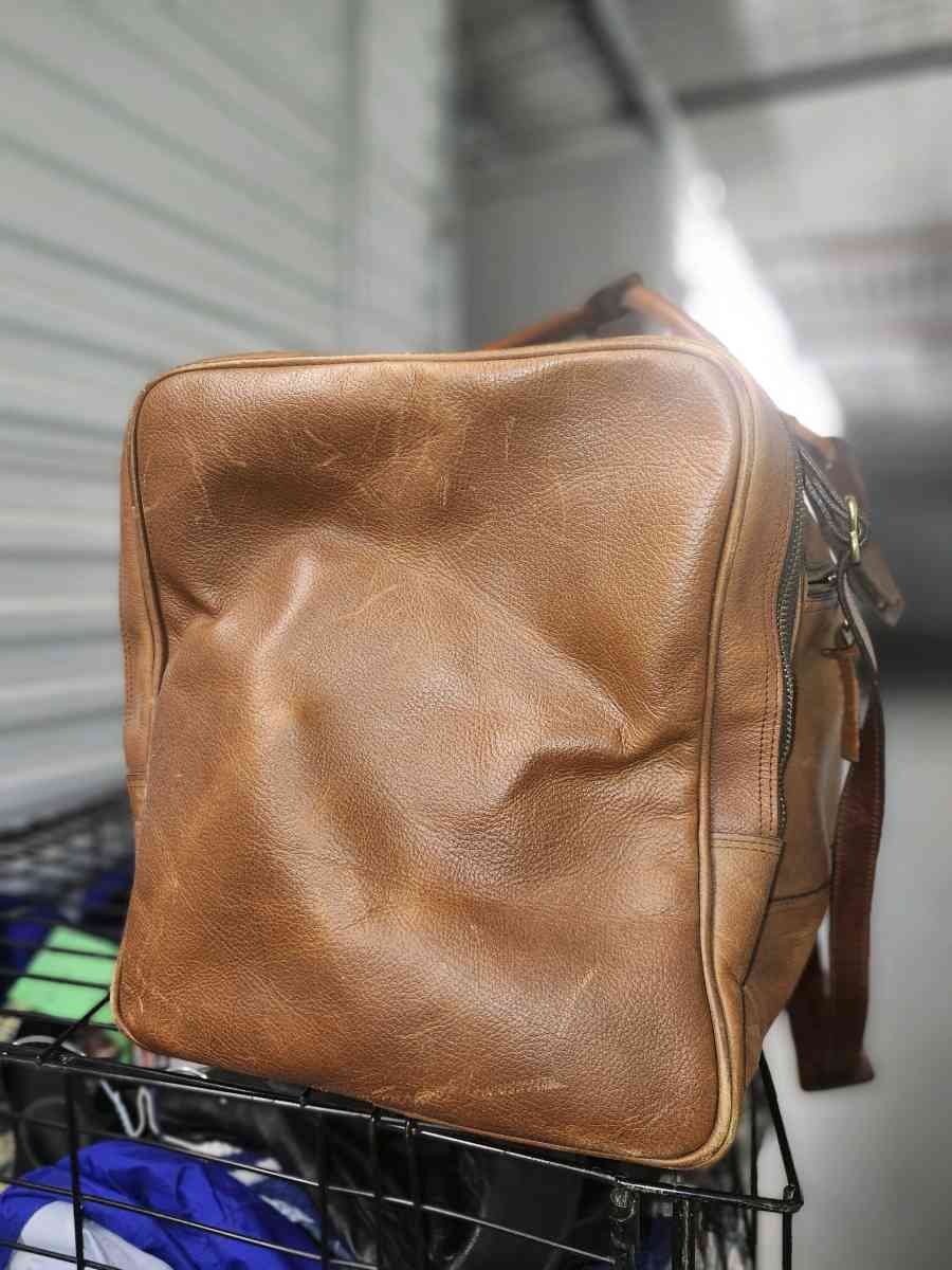 Orvis leather duffle bag