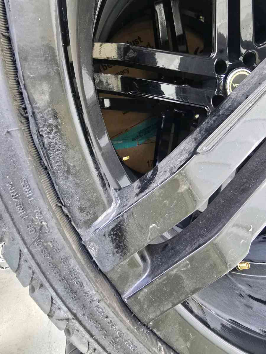 24x9 inch strada rims bolt pattern is 5x114 - Fort Lauderdale, Florida - FleaMarketBay