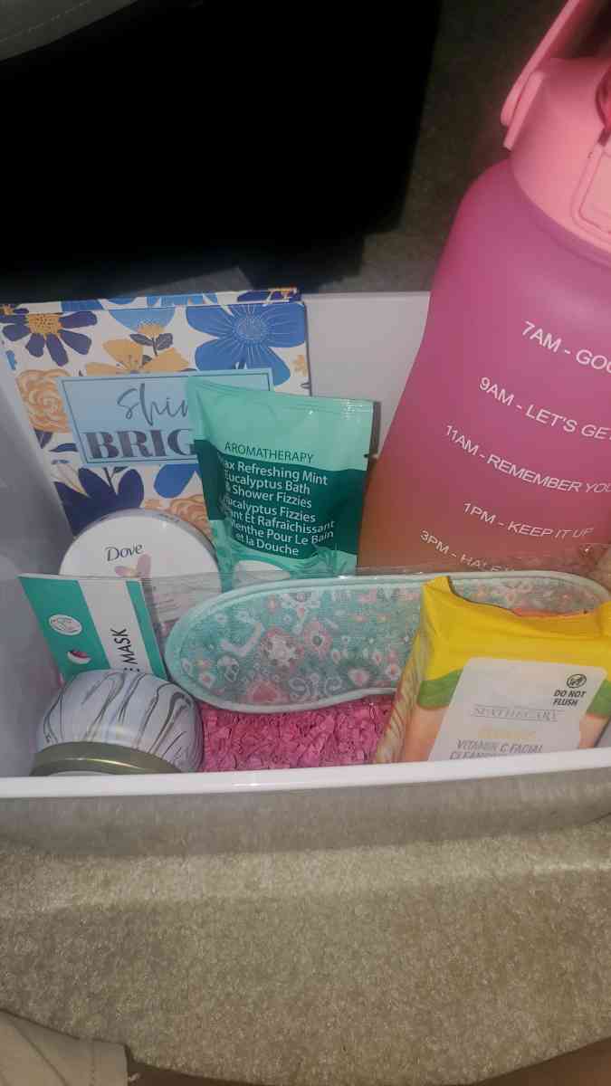 Women Self Care Basket - Greenville, South Carolina - FleaMarketBay