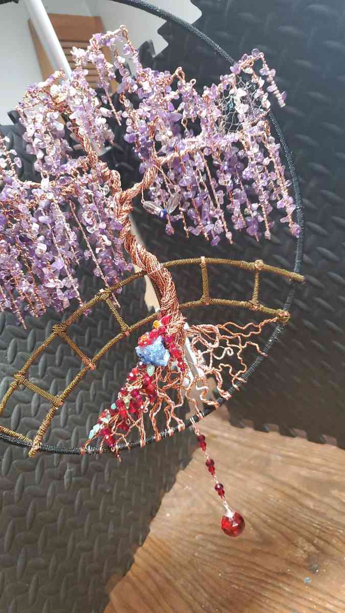 hanging decorative suncatcher tree