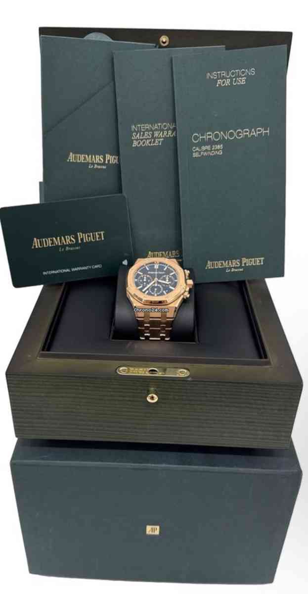 Audemars Piguet Royal Oak Chronograph 38mm  Blue Dial  18K - Bethel, Delaware - FleaMarketBay